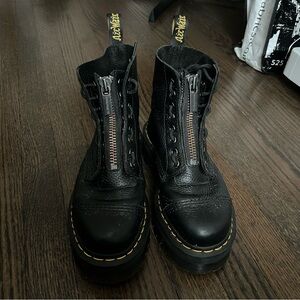 Dr. Martens Black Sinclair Boots
